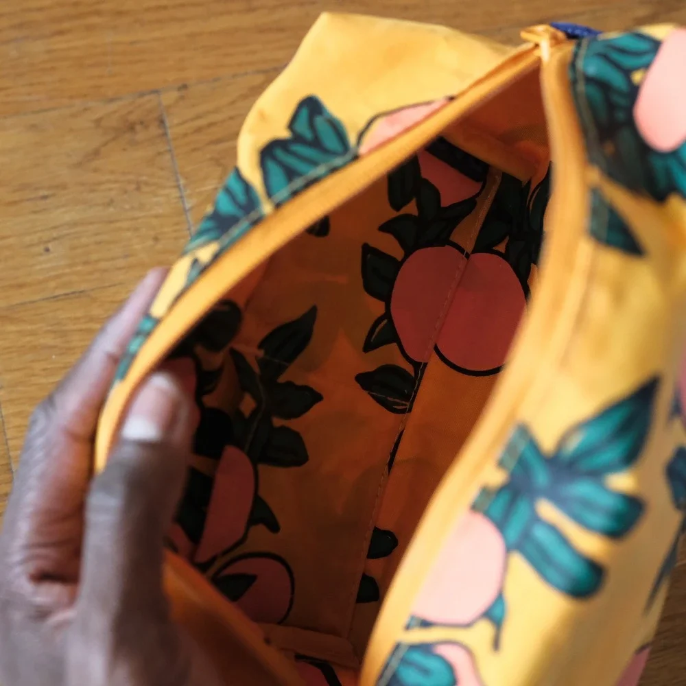 BAGGU Orange Tree Dopp Kit Yellow Fruit Print Recycled Nylon Travel Bag OS